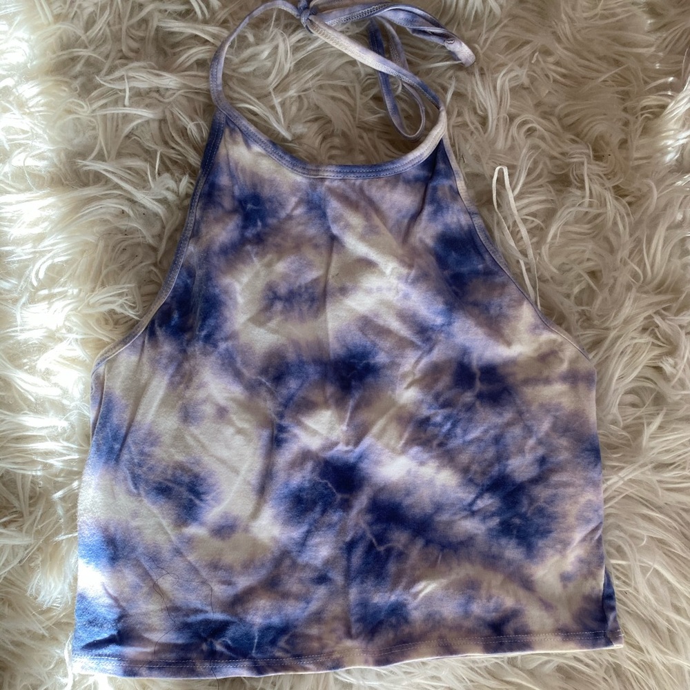 Halter top
